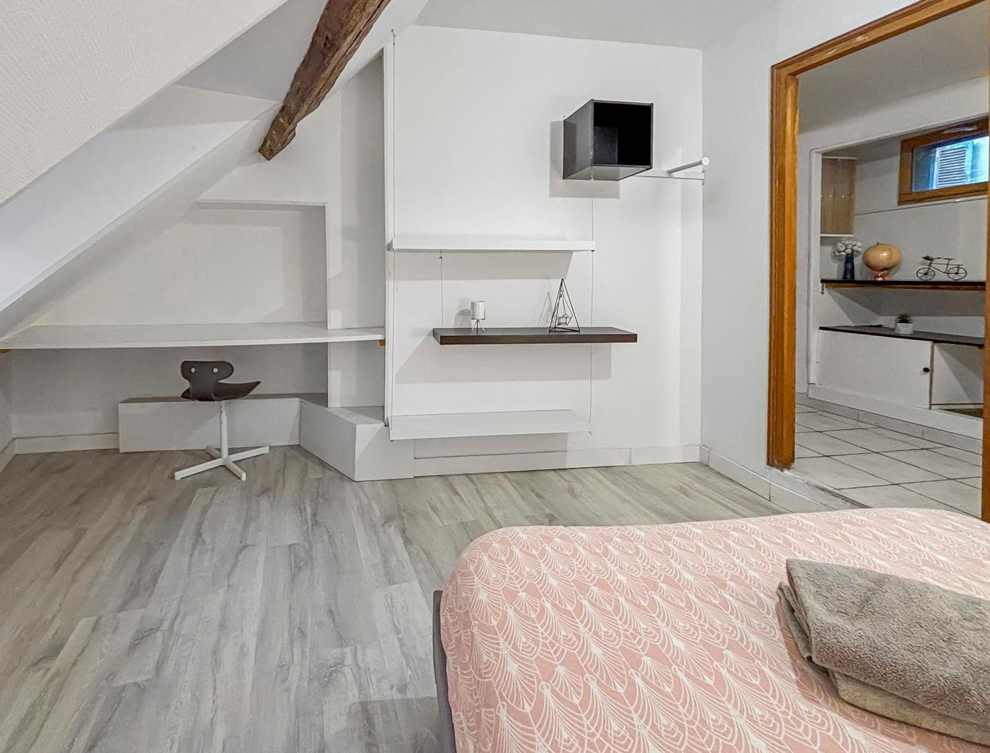 Spacieux & Lumineux Avec Smart Tv Et Wi-Fi Rapide Troyes Eksteriør bilde